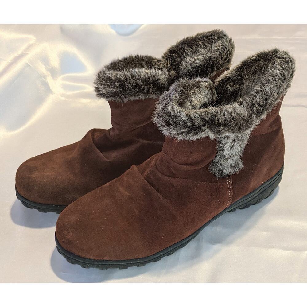 Khombu Womens Lisa Brown Suede Ankle Boots Comfort Round Toe Faux Fur Zip Sz 11M